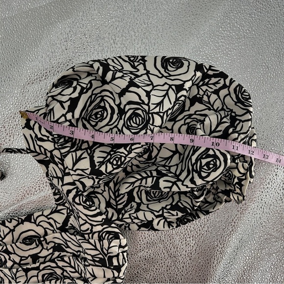 Lovers and Friends Sully Floral Print Puff Sleeve Bobbie Crop Top Size XS - Picture 10 of 11